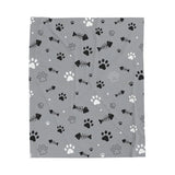 Cozy Plush Pet-Themed Blanket, Furry Friends Blanket, Animal Lover Gift, Cozy Home Decor, Snuggly Throw for Cats & Dogs